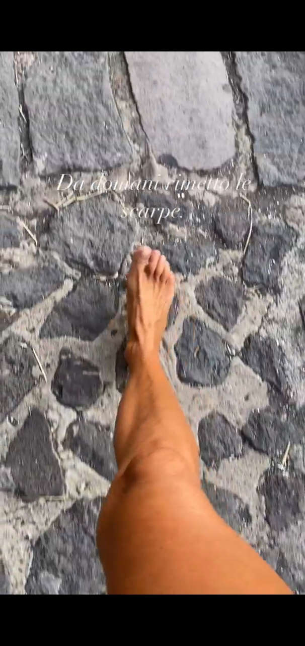Marina La Rosa Feet