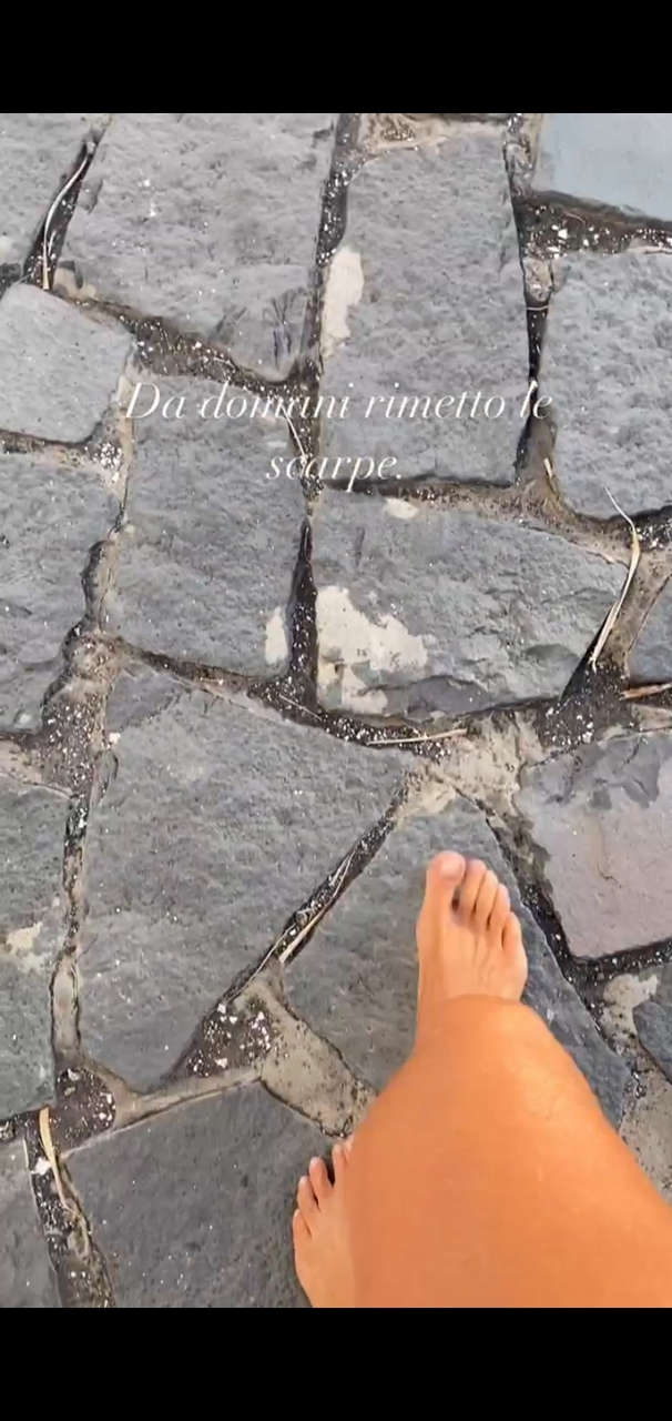 Marina La Rosa Feet