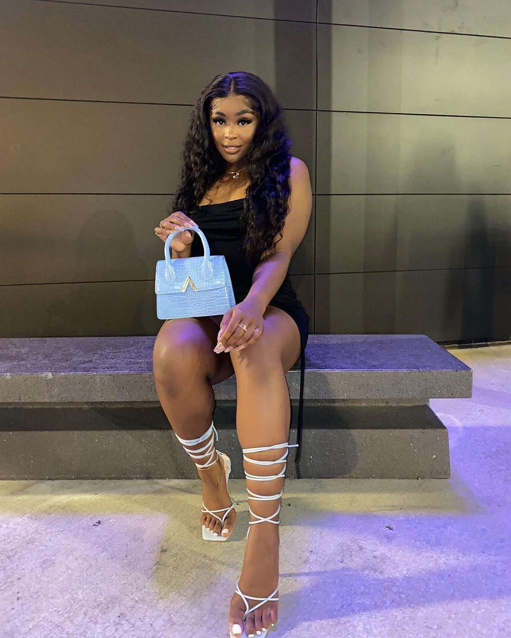 Emmerly Tinglin Feet