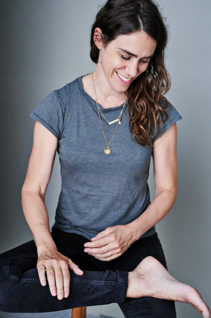 Emily Bruni Feet (6 photos)