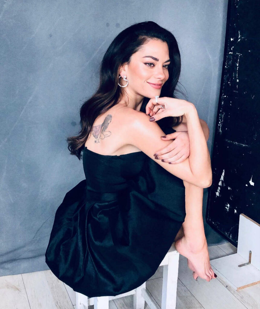 Inbar Lavi Feet (8 photos)