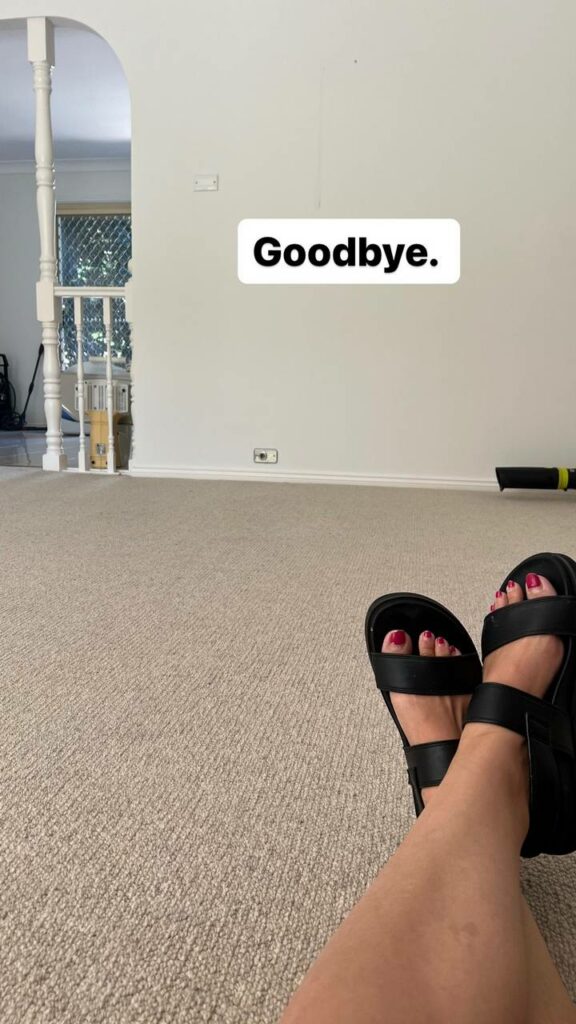 Tammin Sursok Feet (8 sexy photos)