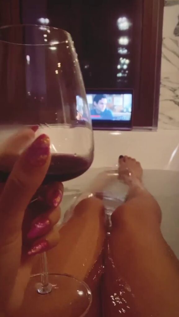 Vick Hope Feet
