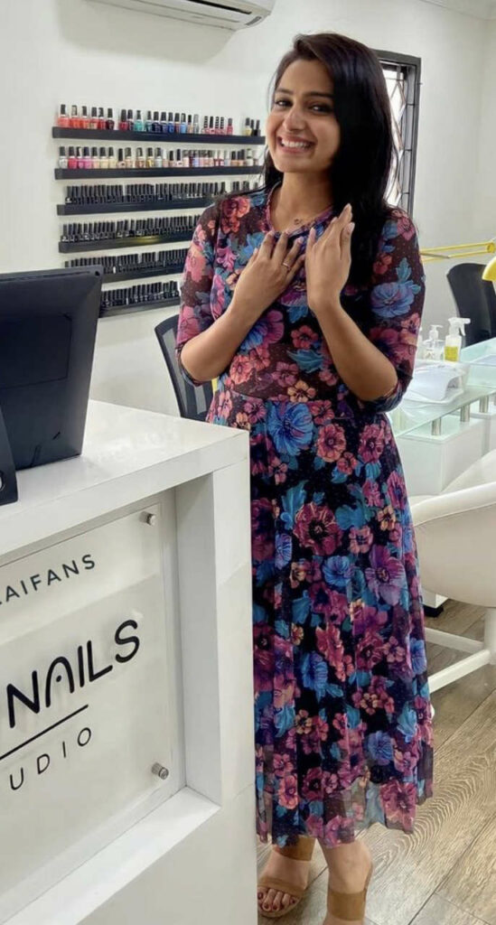 Divya Pillai Feet