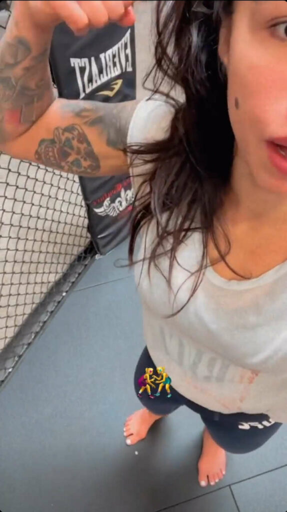 Claudia Gadelha Feet