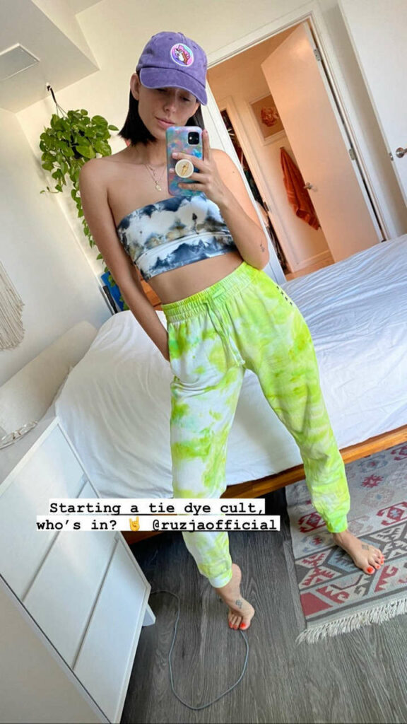 Jade Catta Preta Feet