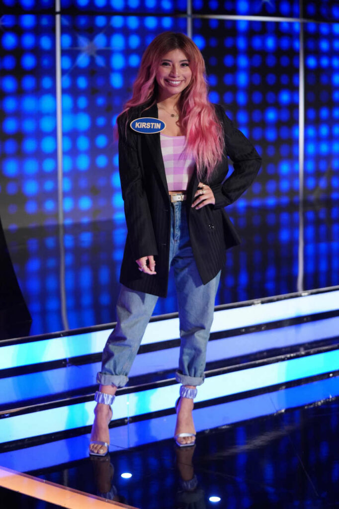 Kirstin Maldonado Feet