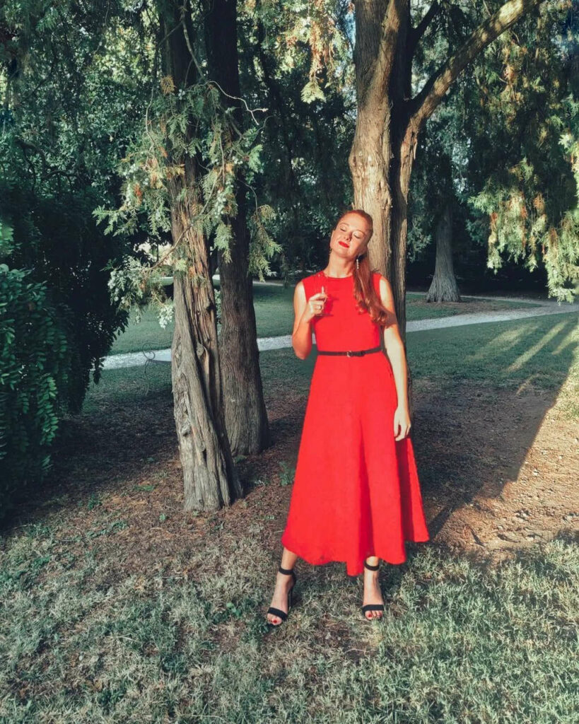 Vittoria Markov Feet