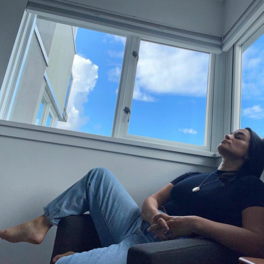 Sara Tomko Feet