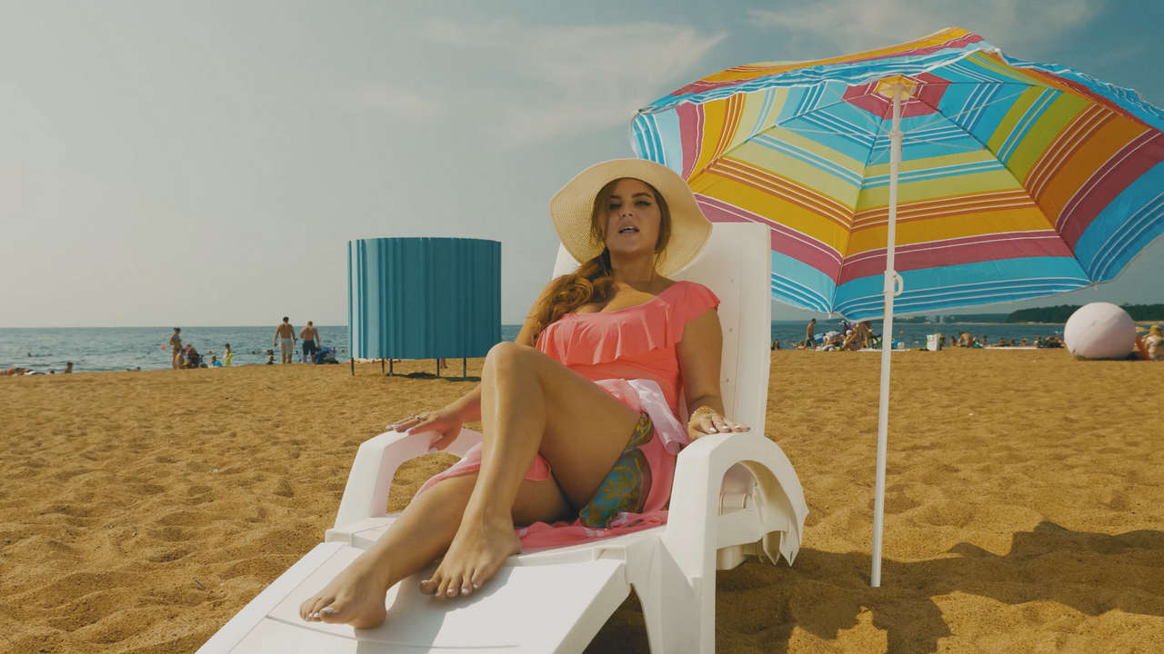 Sofya Tayurskaya Fee