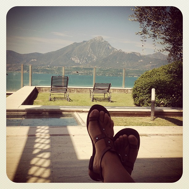 Camila Raznovich Feet