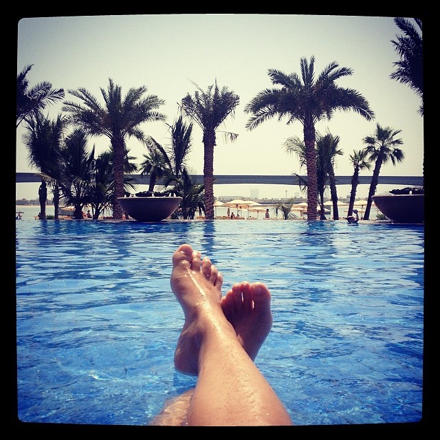 Camila Raznovich Feet