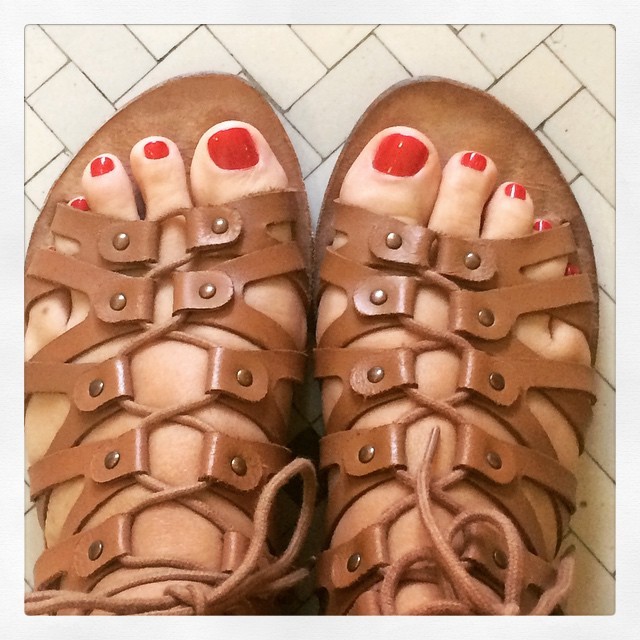 Camila Raznovich Feet