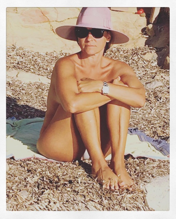 Camila Raznovich Feet