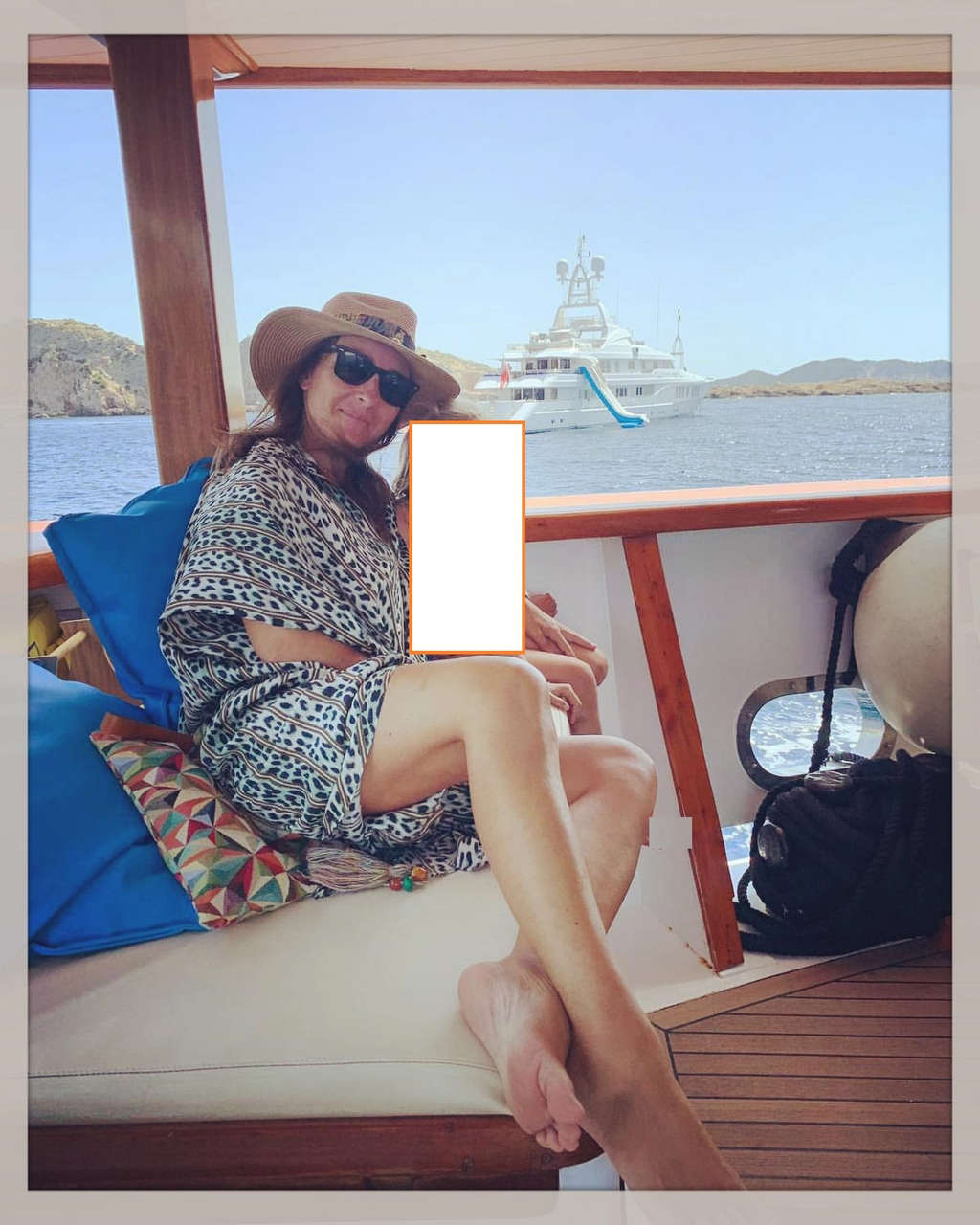 Camila Raznovich Feet