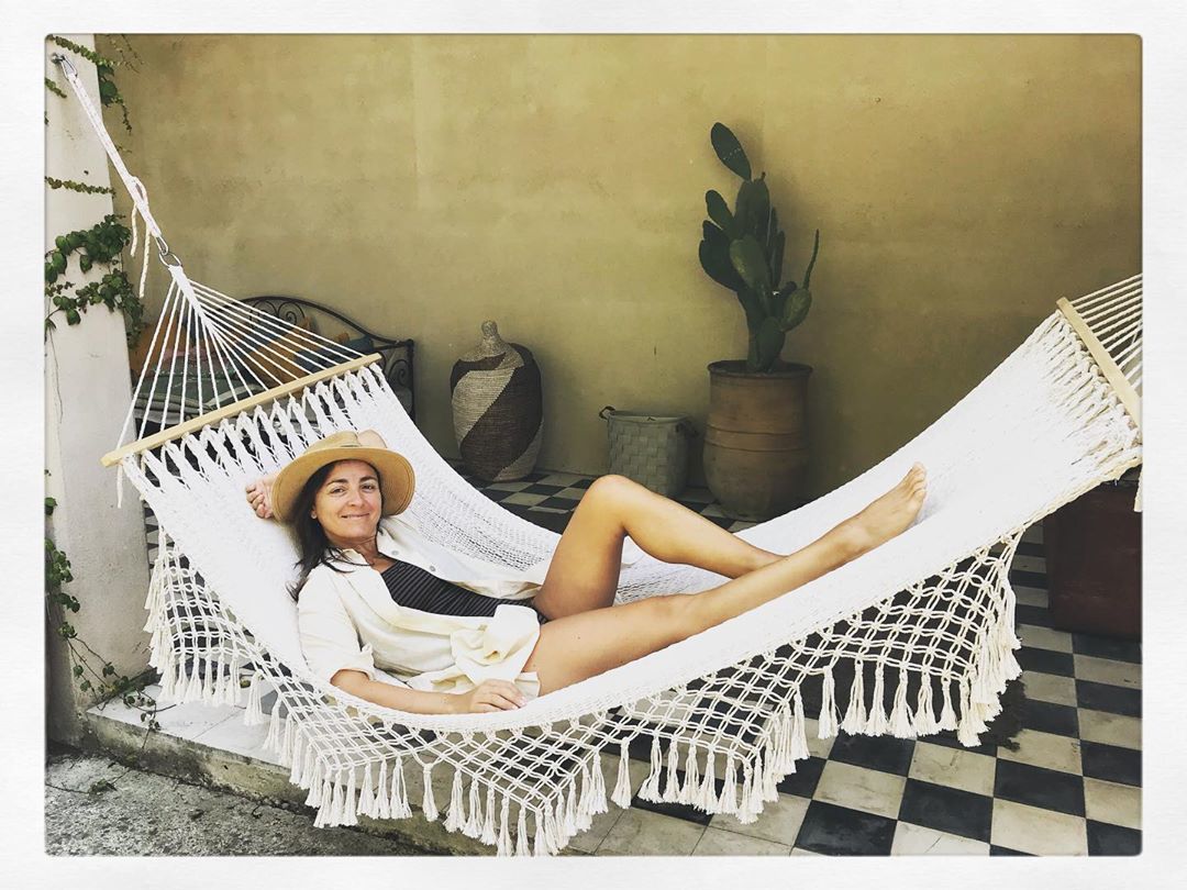 Camila Raznovich Feet
