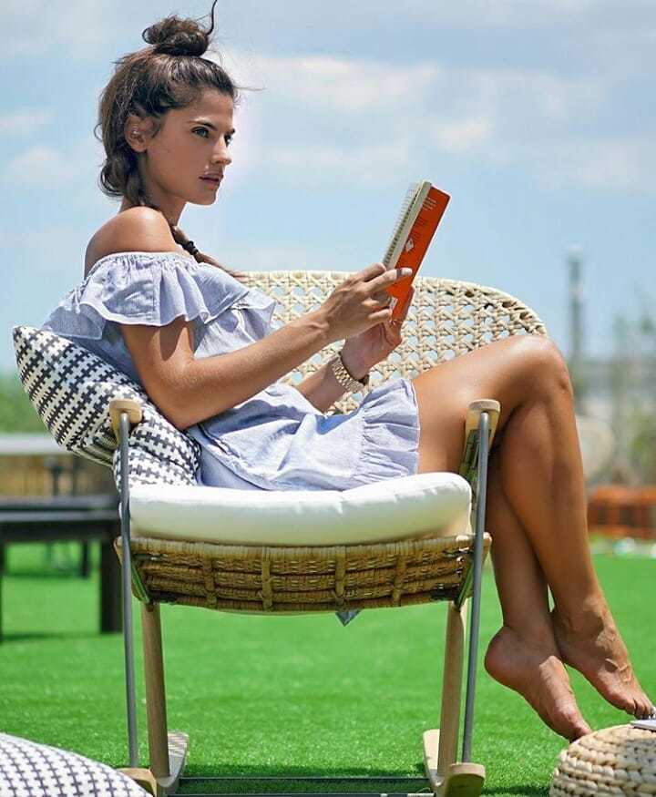 Christina Bompa Feet