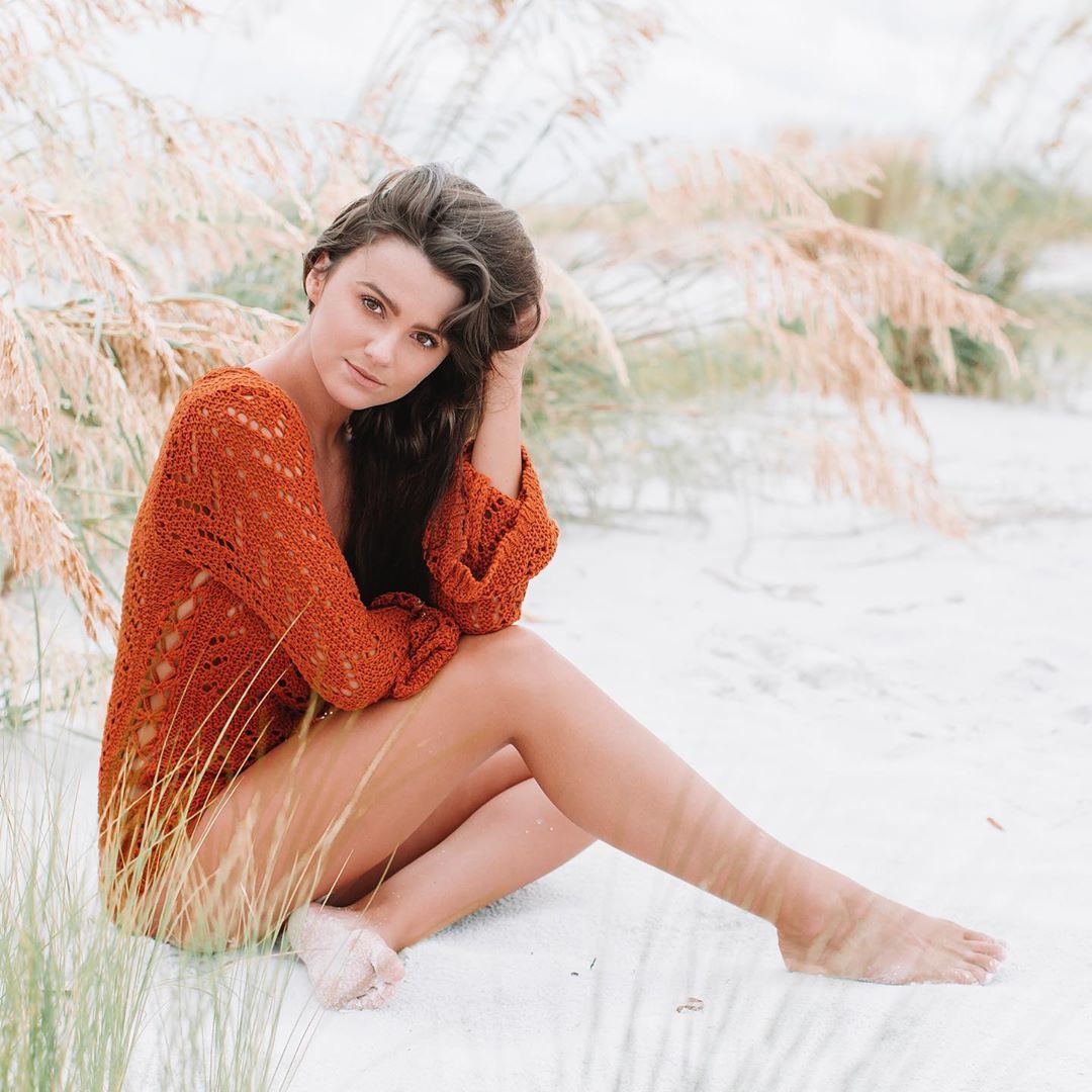 Hunter Denoyelles Feet