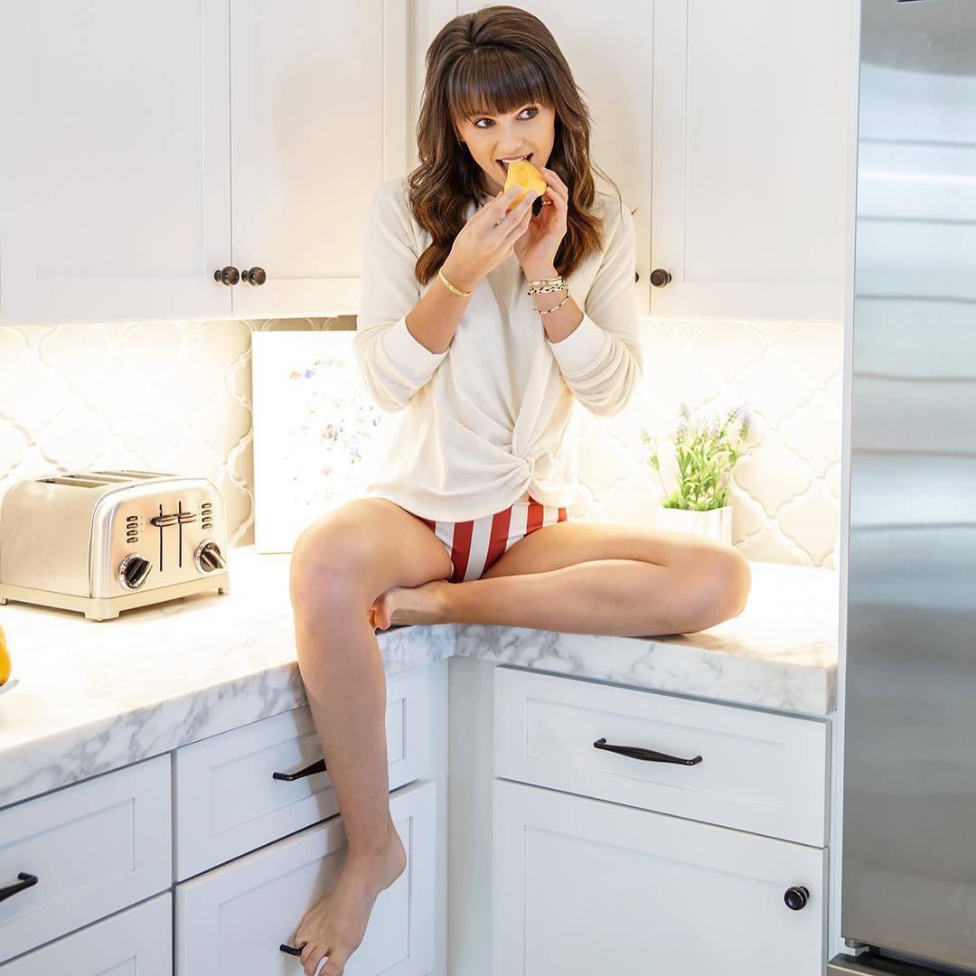 Hunter Denoyelles Feet