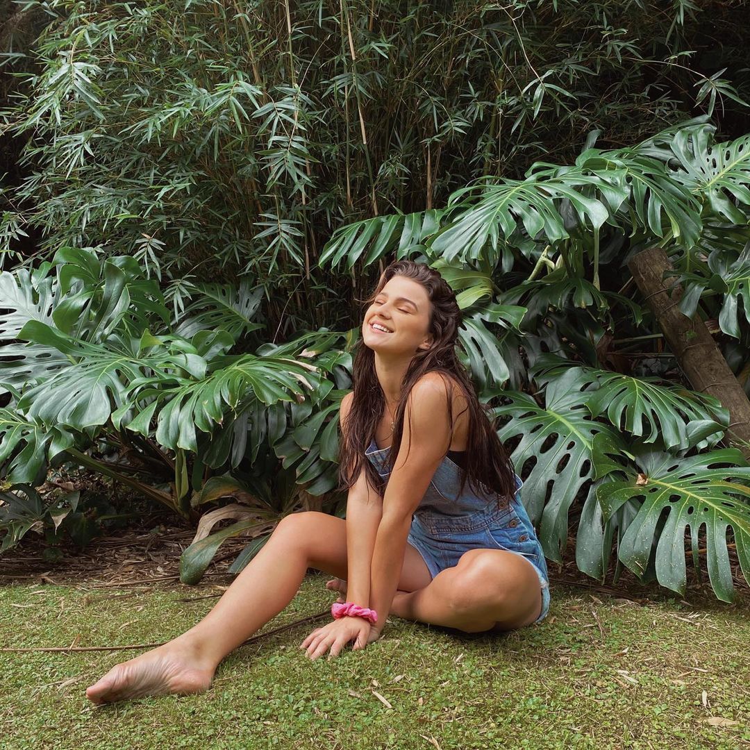 Hunter Denoyelles Feet