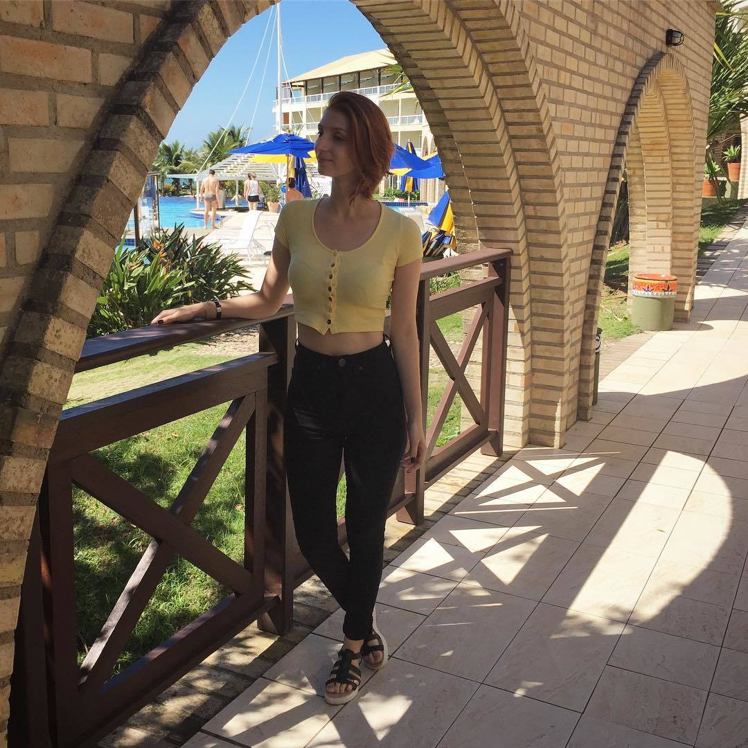 Gabriela Fernandes Feet