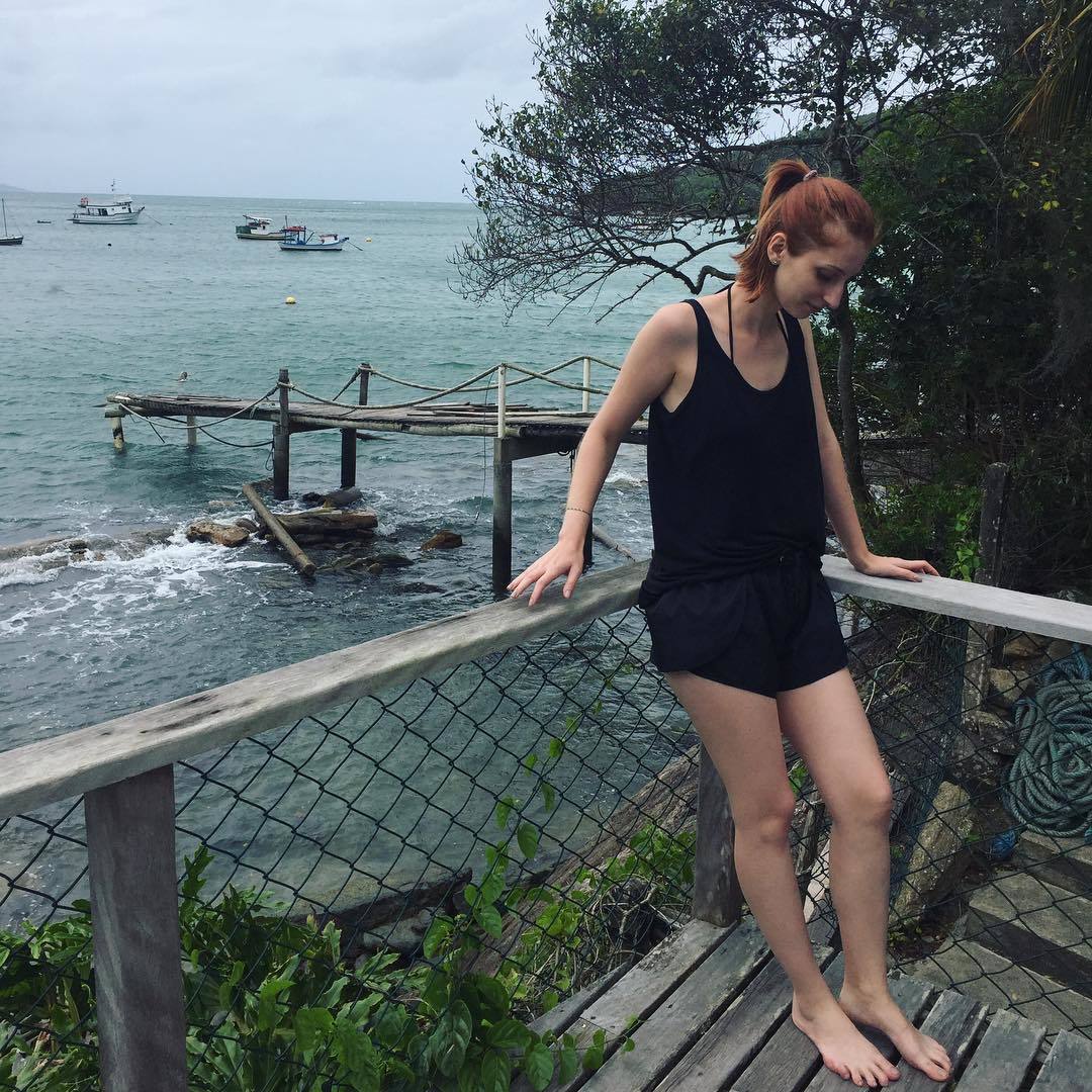 Gabriela Fernandes Feet