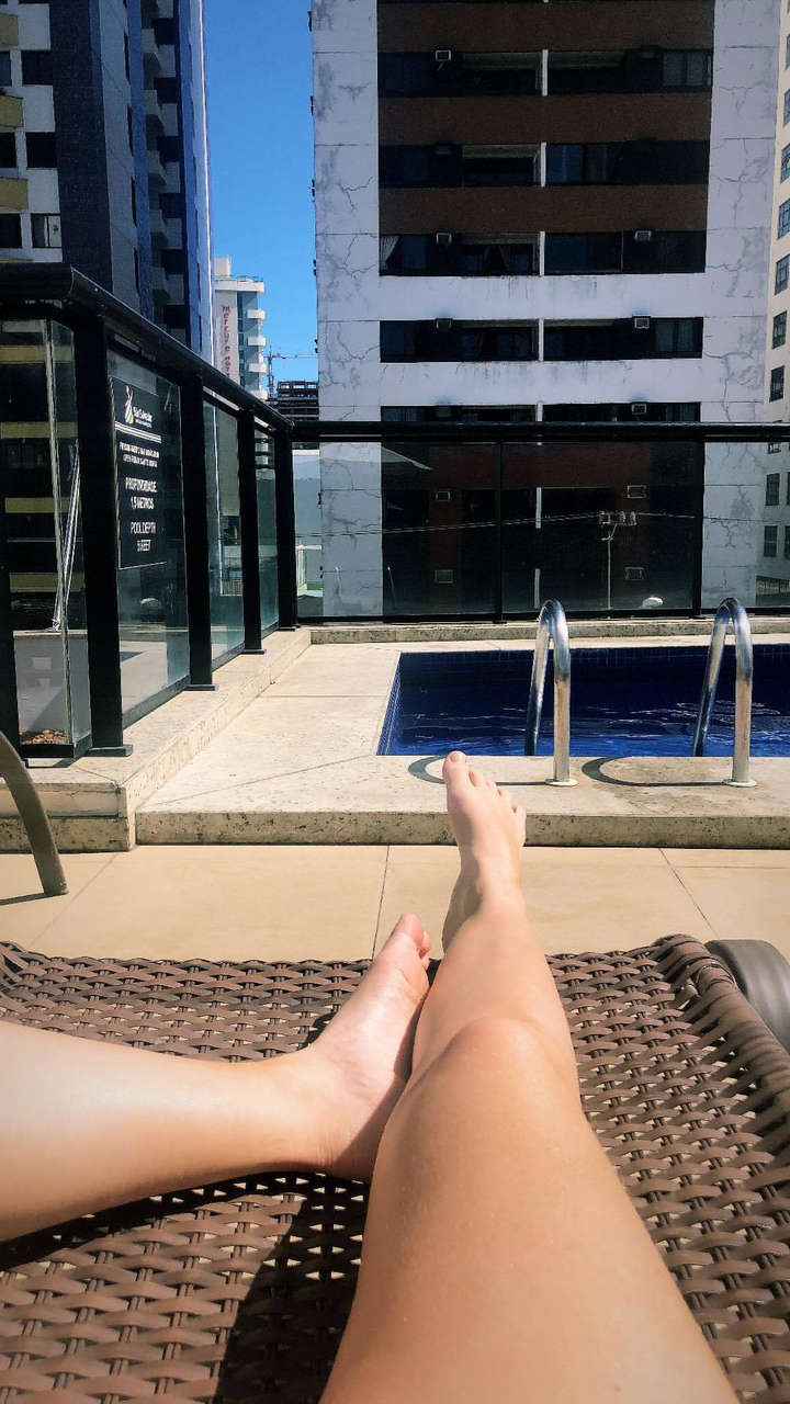 Gabriela Fernandes Feet