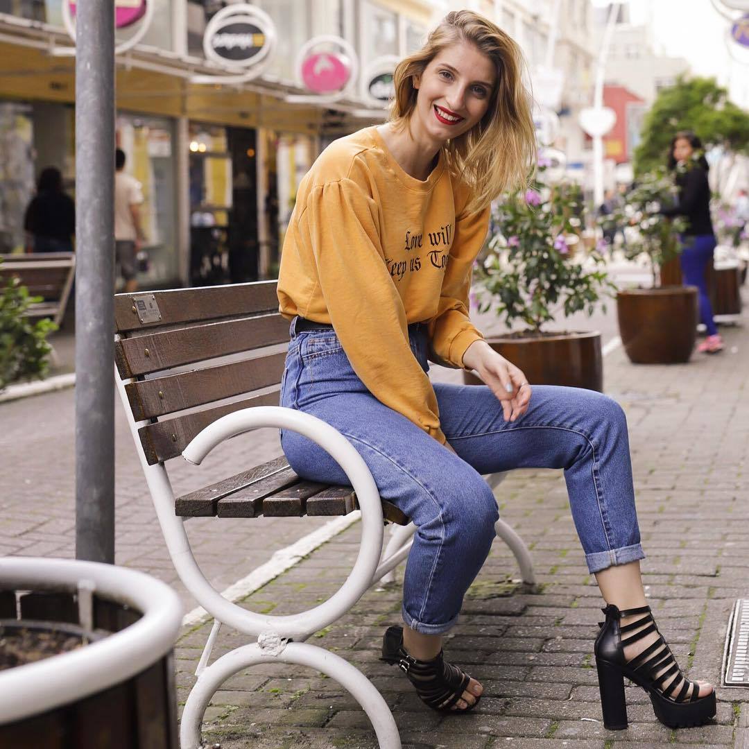 Gabriela Fernandes Feet