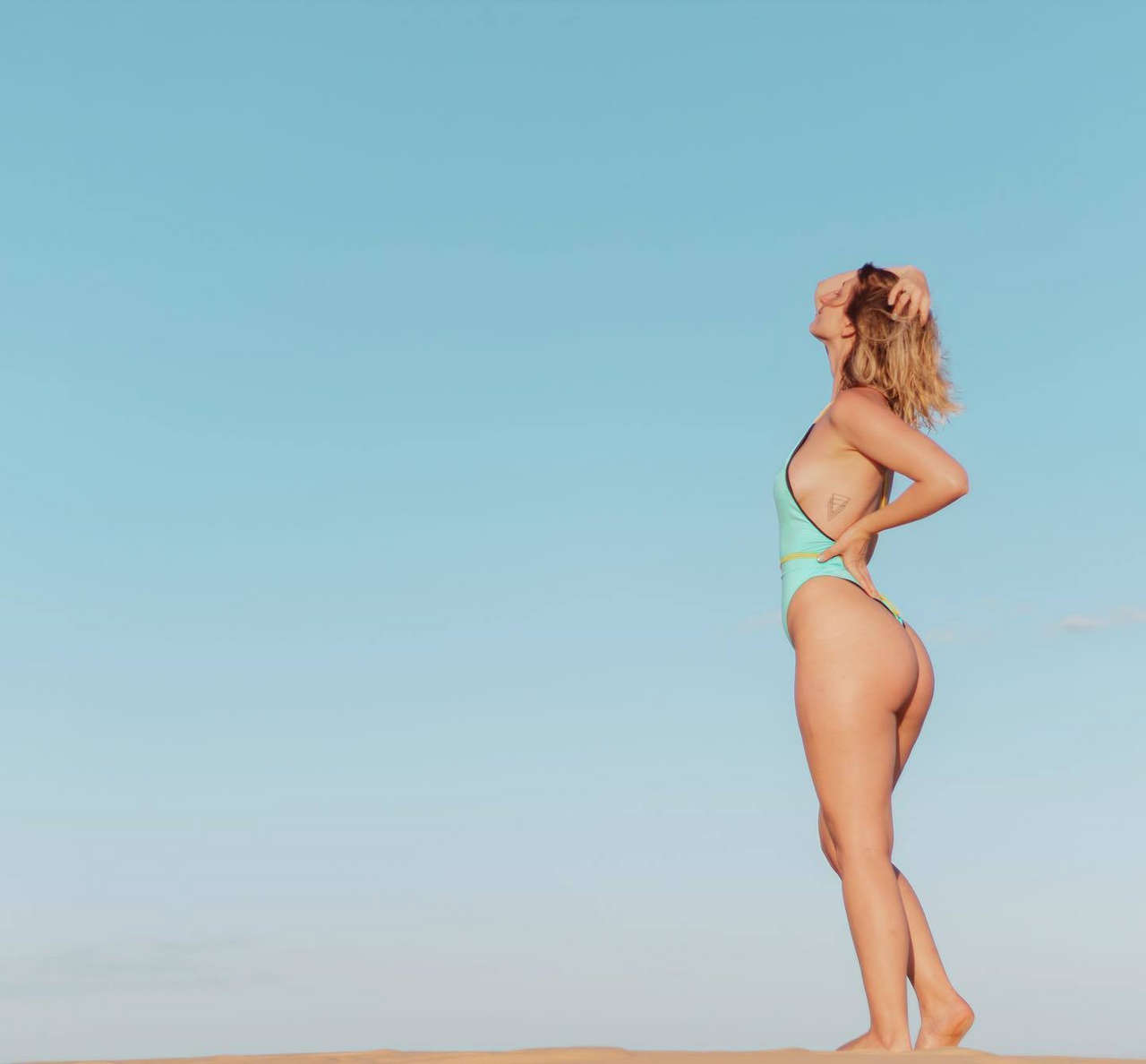 Gabriela Fernandes Feet