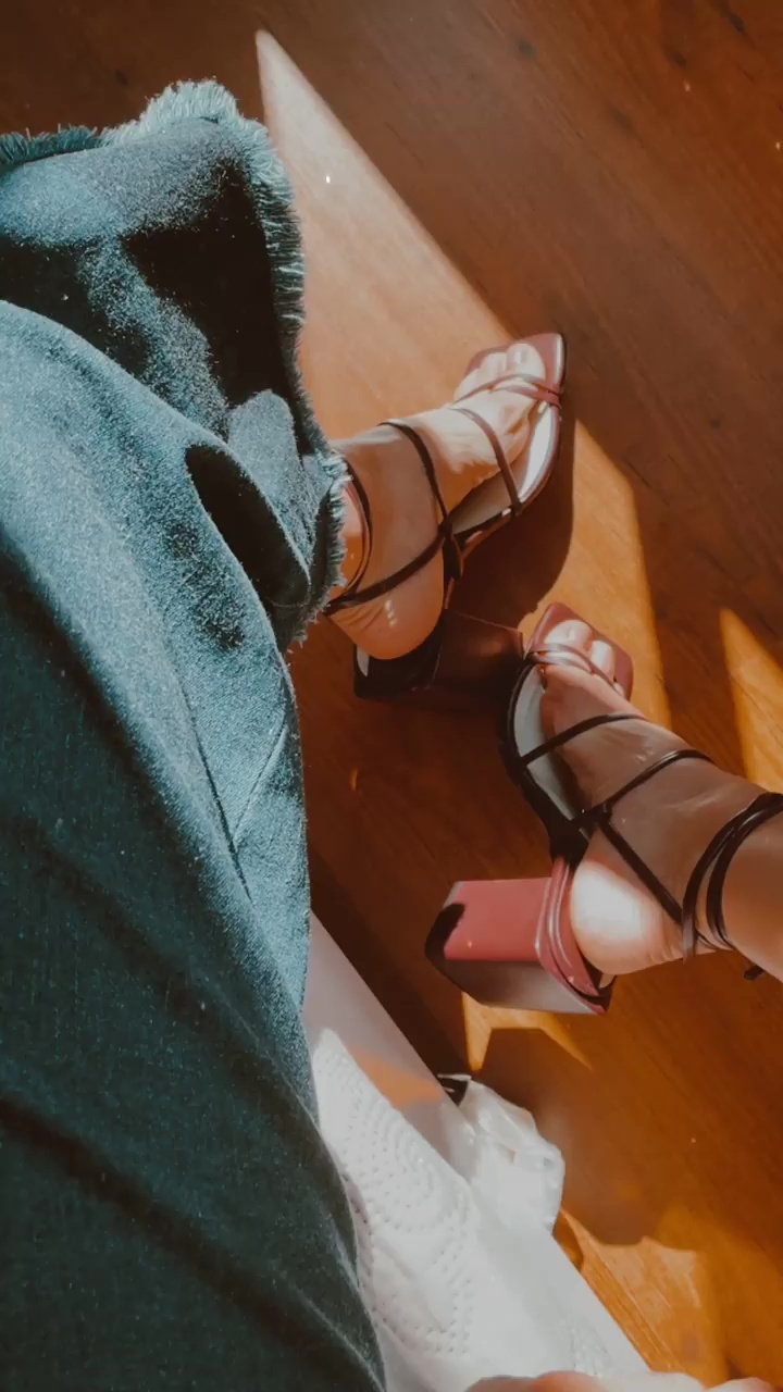 Gabriela Fernandes Feet