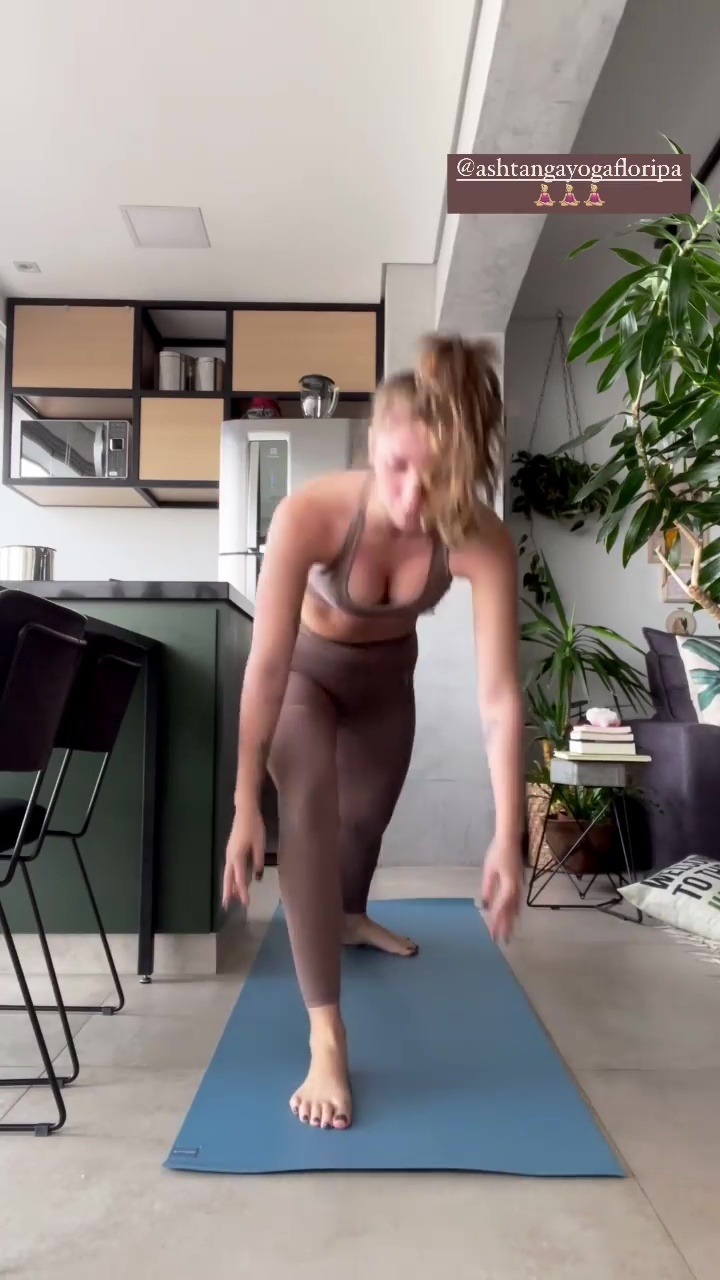 Gabriela Fernandes Feet