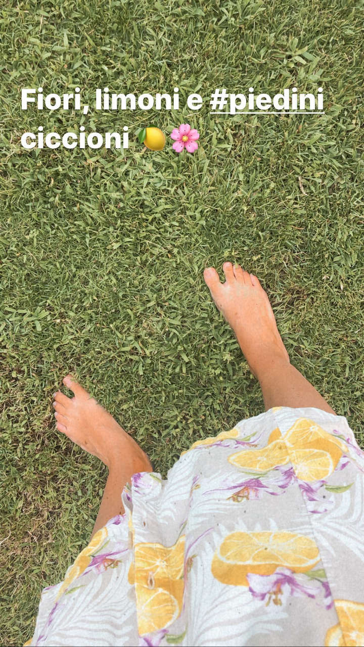 Eleonora Boi Feet