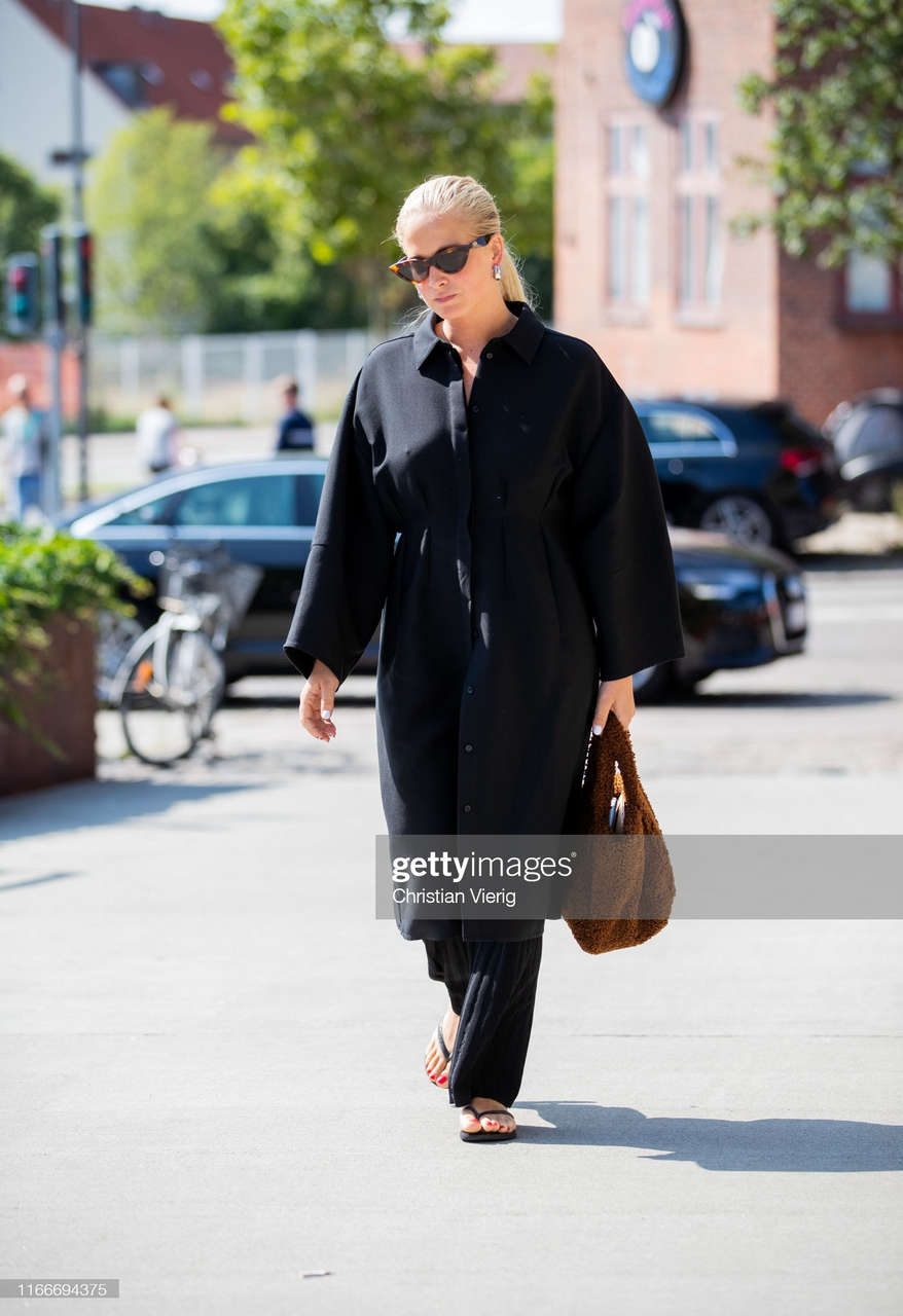 Natalie Helgerud Feet