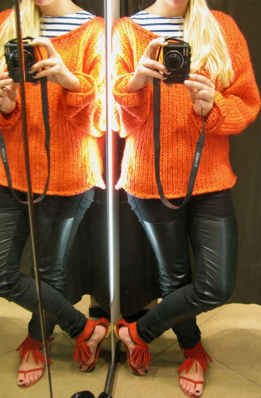 Natalie Helgerud Feet