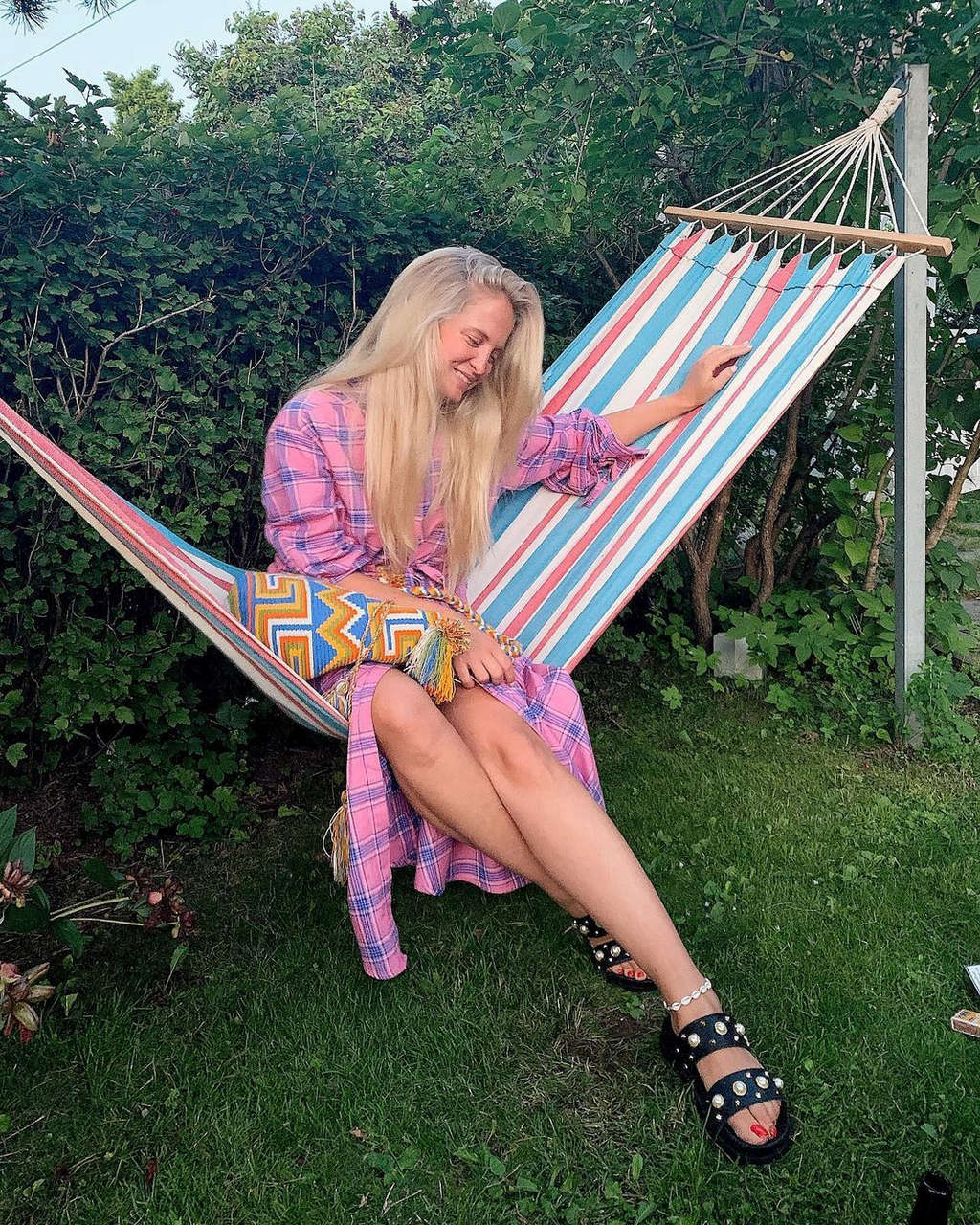 Natalie Helgerud Feet