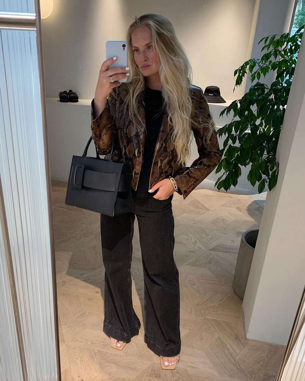 Natalie Helgerud Feet