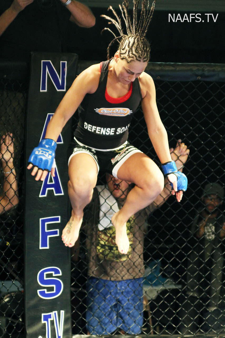 Jessica Eye Feet