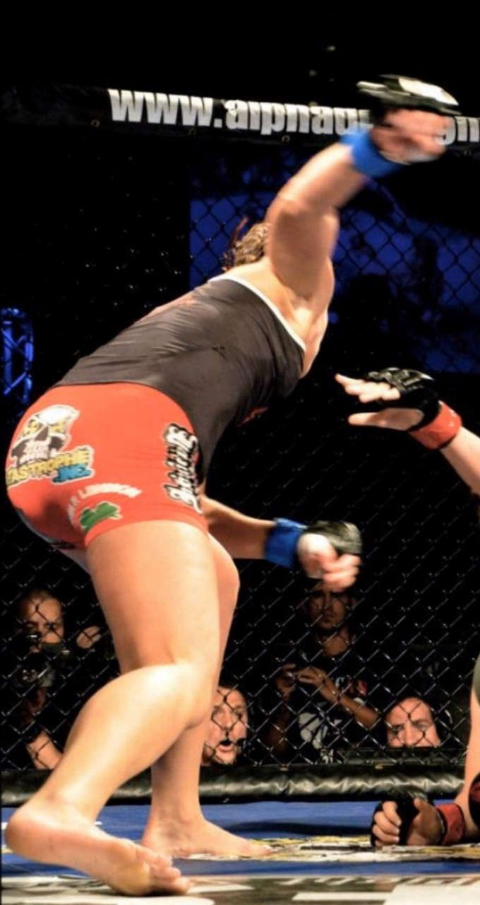 Jessica Eye Feet