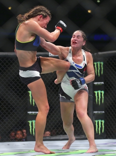 Jessica Eye Feet