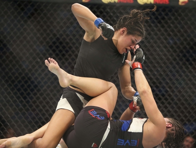 Jessica Eye Feet