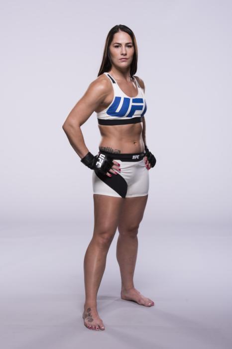 Jessica Eye Feet