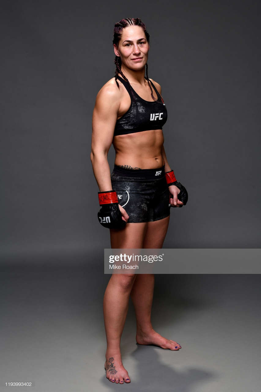 Jessica Eye Feet