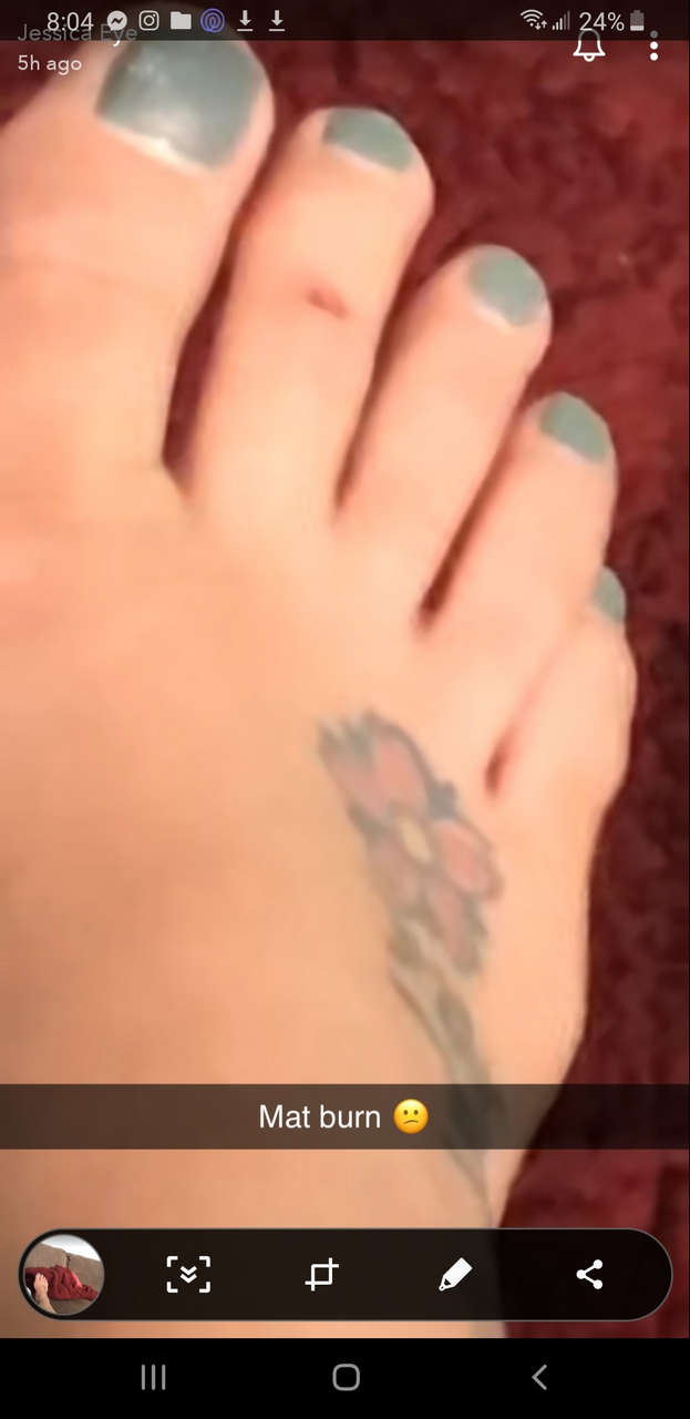 Jessica Eye Feet