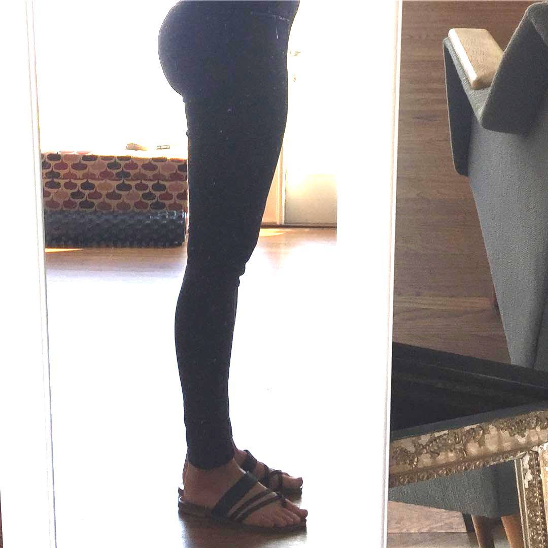 Chelsea Peretti Feet