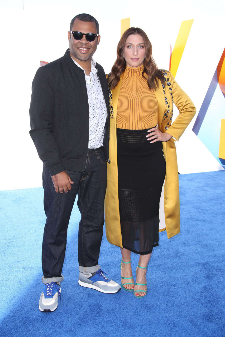 Chelsea Peretti Feet