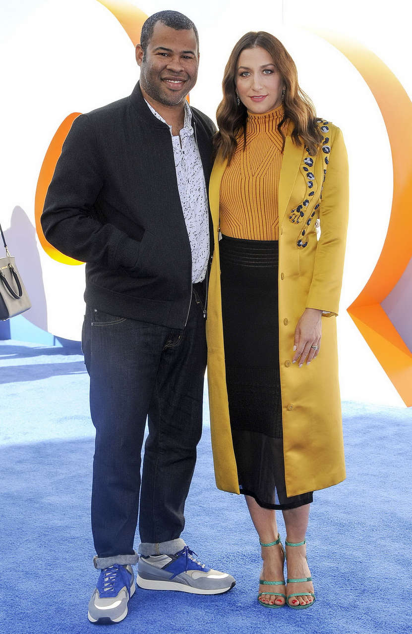 Chelsea Peretti Feet