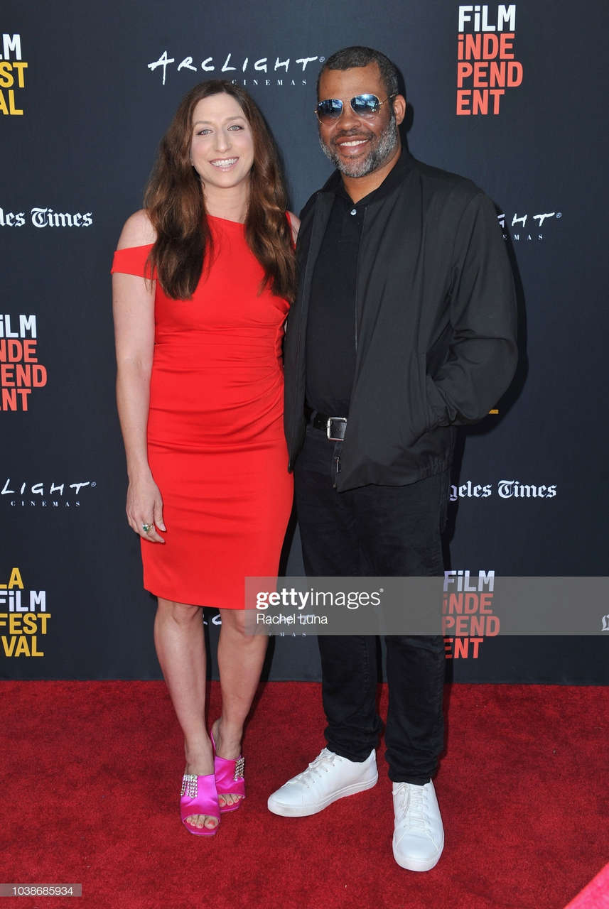 Chelsea Peretti Feet