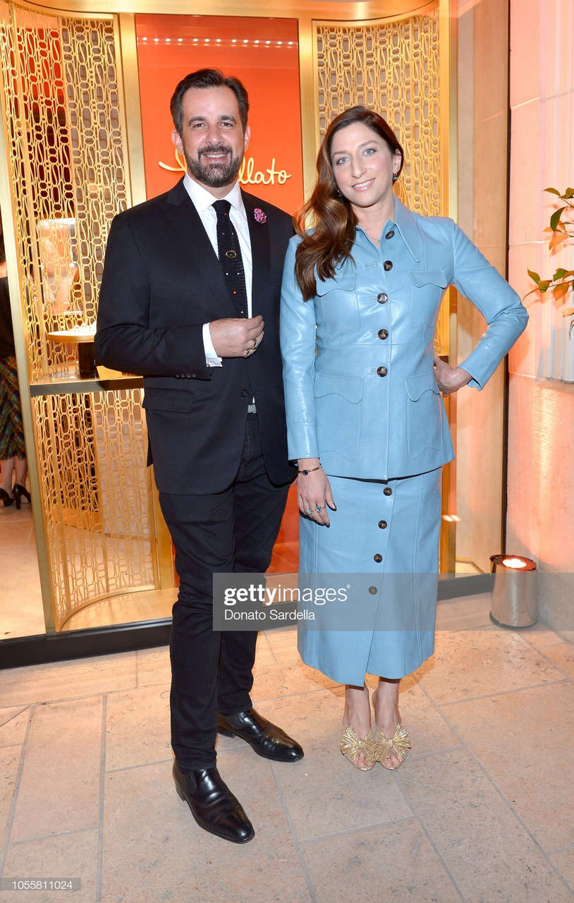 Chelsea Peretti Feet