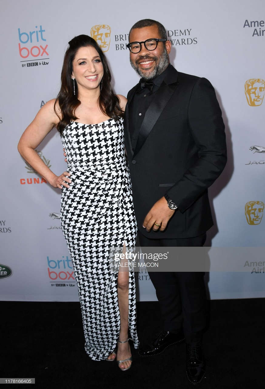 Chelsea Peretti Feet