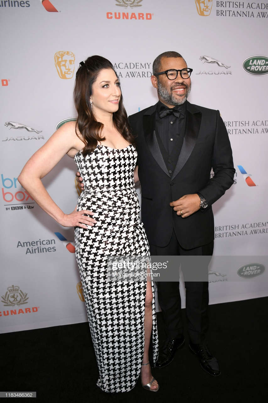 Chelsea Peretti Feet